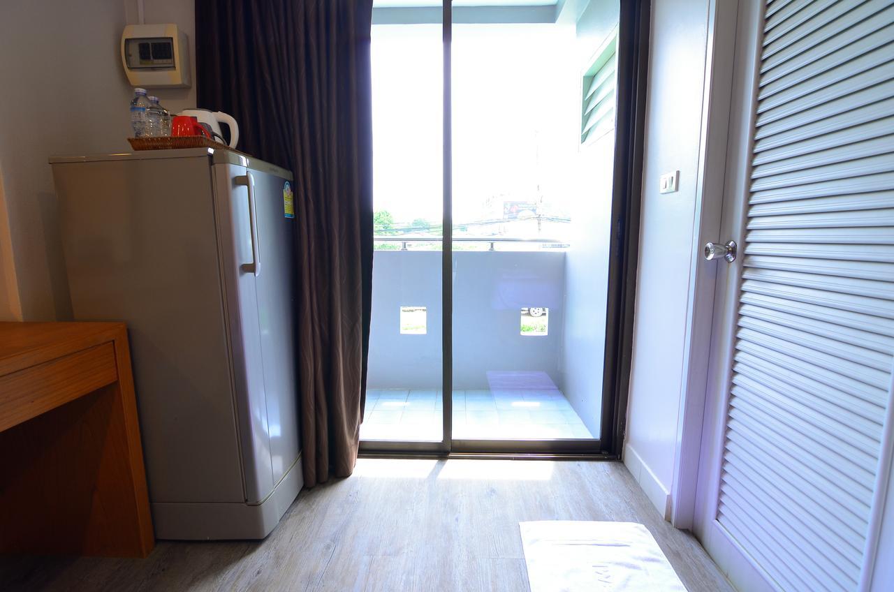 Bj Boutique Aparthotel Rayong Bagian luar foto